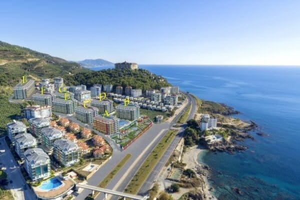 Wohnungen mit Meer- / Bergblick im Ultra-Luxus-Projekt in Alanya Kargıcak