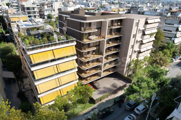 Witamy w Palaio Faliro: Twojej bramie do ateńskiej riwiery