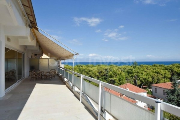 Magnificent 4-Bedroom Apartment with Stunning Views in Peloponnese, Greece
