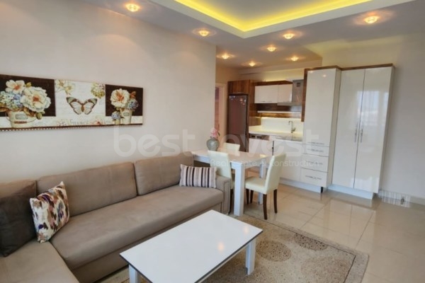 Luxury and Comfortable 1+1 Apartment for Sale in Mahmutlar