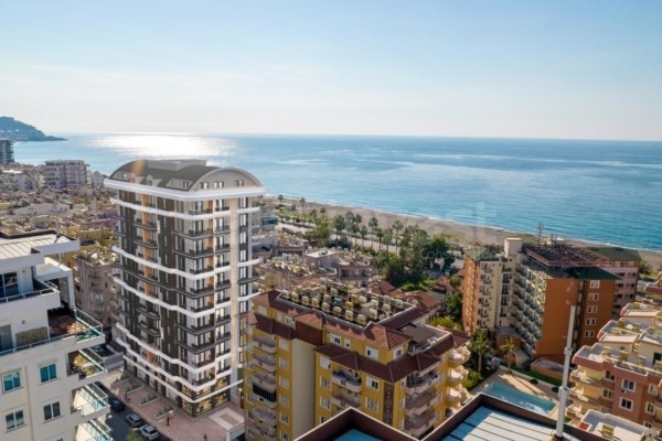 Luxury Living 100 Meters to the Sea in Mahmutlar Alanya