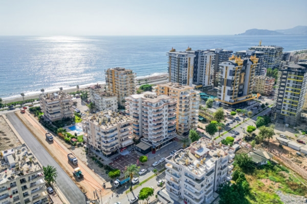 2+1 Sea View Furnished Apartment for Sale in Alanya Mahmutlar!