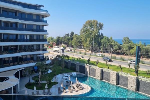 Investment 1+1 Furnished Apartment in Kargicak - Luxury Complex with Pool