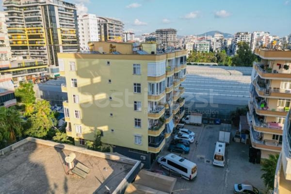 Furnished 2+1 Apartment 500 Meters from the Sea in Mahmutlar, Alanya
