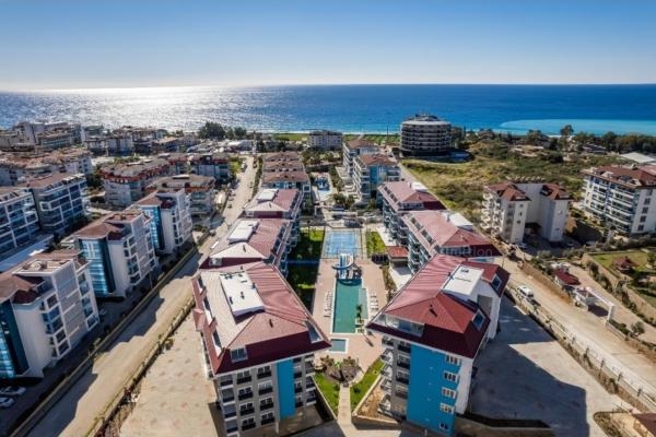 2+1 APARTMENT WITH POOL VIEW IN ALANYA KESTEL