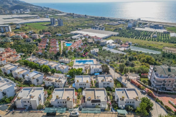 Furnished 3+1 Villa with Sea View in Demirtaş, Alanya