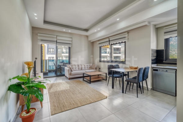 2+1 Duplex Apartment with City and Mountain Views in Mahmutlar, Alanya