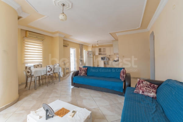 ALANYA MAHMUTLAR’DA SATILIK 2+1 EŞYALI DAİRE