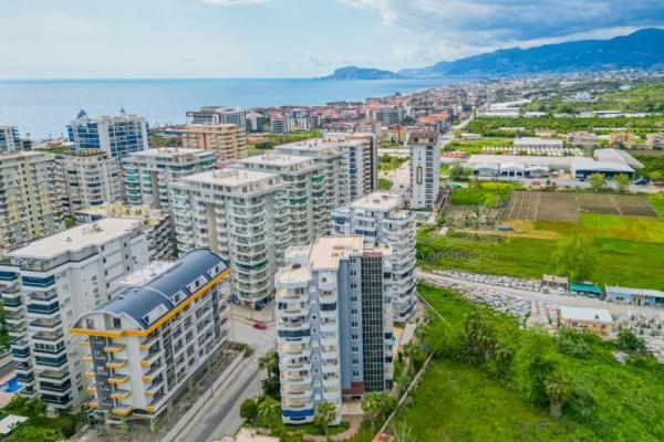 Spacious 2-Bedroom, Fully Furnished Apartment Near the Beach in Mahmutlar